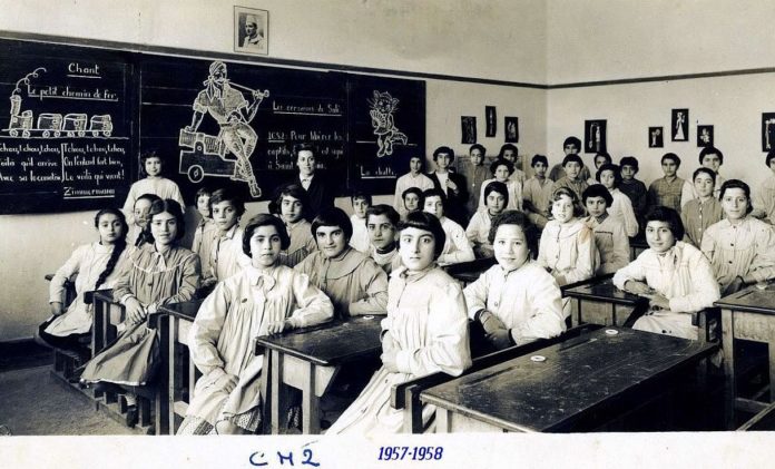 Escuela de la AIU en Rabat 1957-58 marroquí