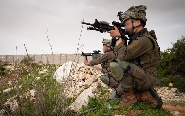 Miércoles-Soldados-israelíes-en-frontera-libanesa marzo