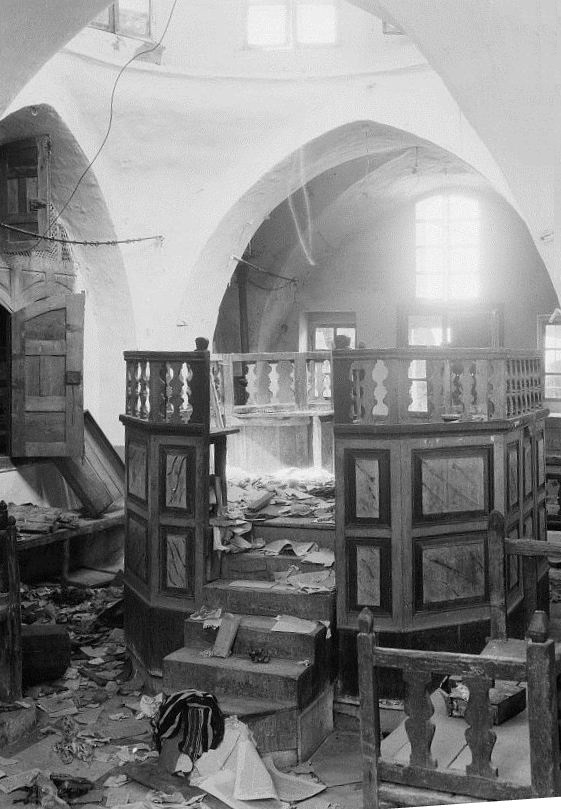 5.-Sinagoga-destruida-Hebron-1929 Herbert