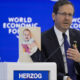 Herzog-en-Davos-AP mundo
