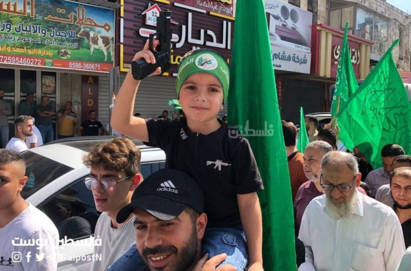 Marcha-en-Nablus-en-octubre civiles