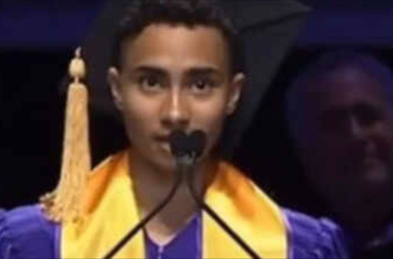 Logan-Rozos-Redes-sociales estado