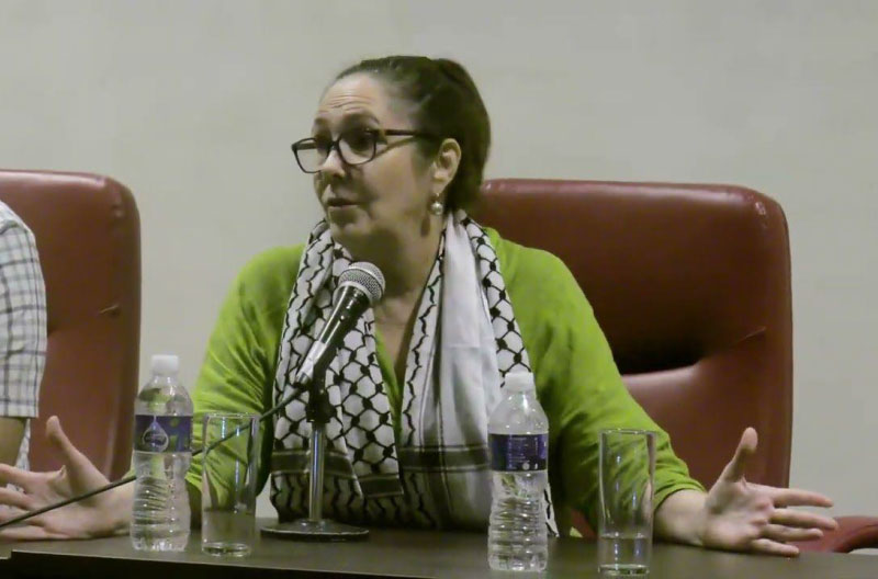 Mariela-Castro-con-kefiye-Canal-Caribe pueblo