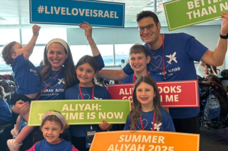 Olim-en-JFK-The-Algemeiner zaragovia