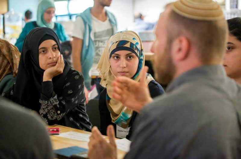 Entrenamiento-a-mujeres-arabes-ITworks palestinos