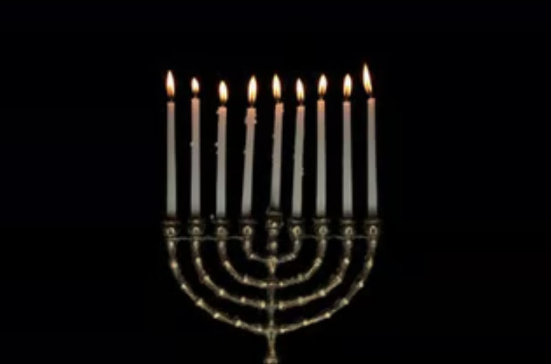 Janukiya-en-fondo-negro-envato.com_ milagro