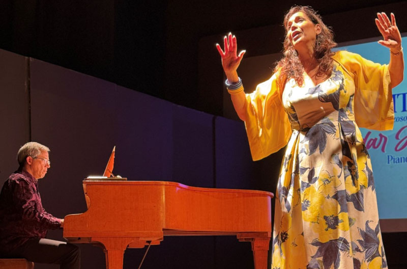 Hadar-Halevy-y-Andres-Roig-Verdi artista