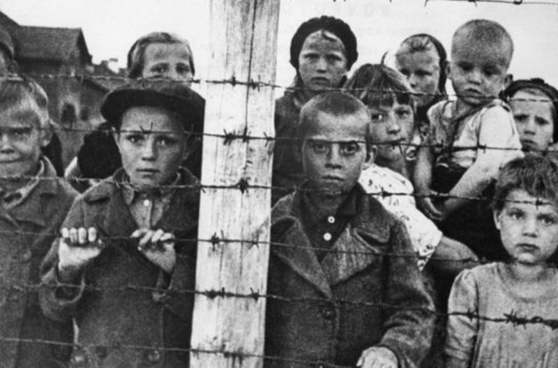 No-olvidar-el-Holocausto sobrevivientes