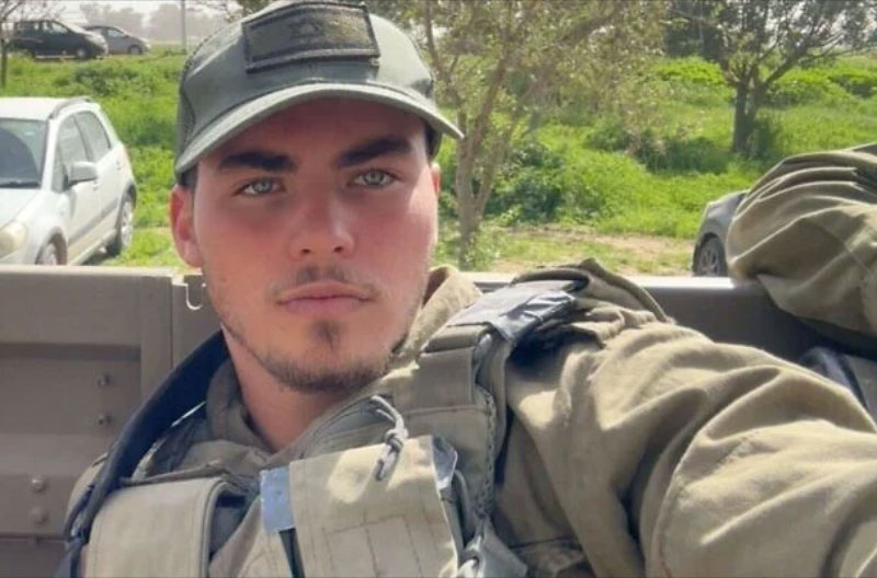 Soldado-Idan-Fooks fuego