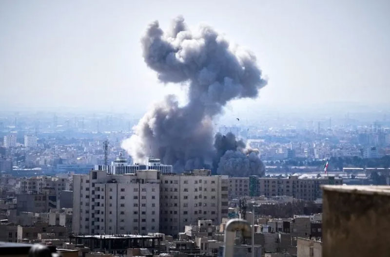 Bombardeo-en-Teheran-AP cotidianidad