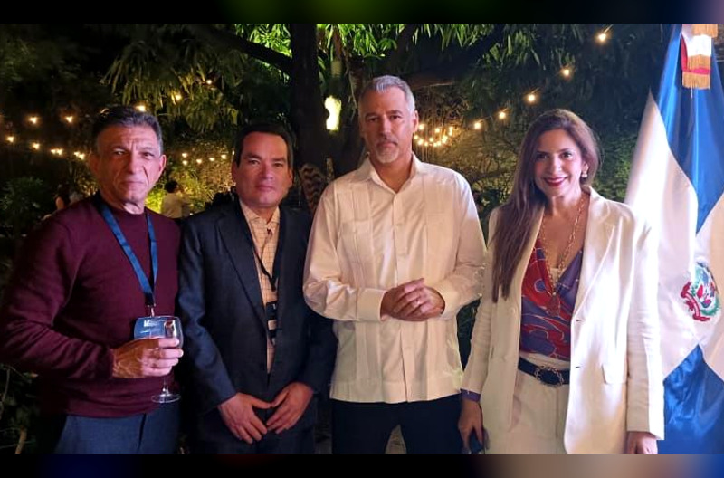 Diputados y embajador de Israel antisemitismo