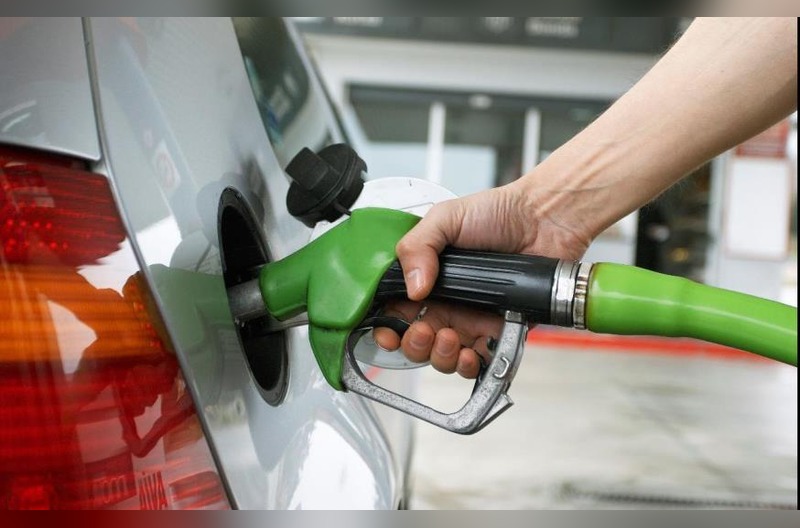 Surtidor-de-gasolina-Google irán